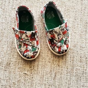 Toms Christmas dog shoes